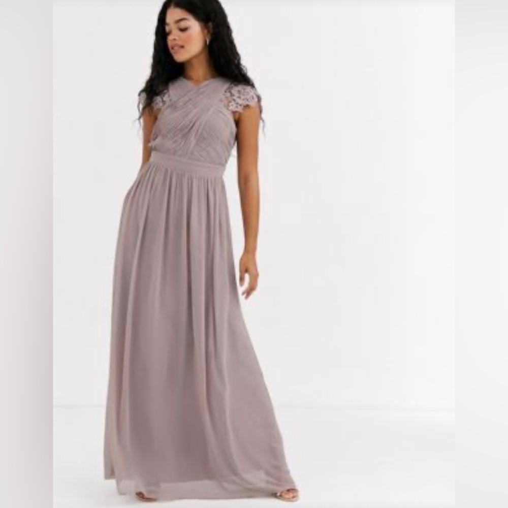 LITTLE MISTRESS LACE INSERT DRAPE MAXI DRESS IN OYSTER-BROWN